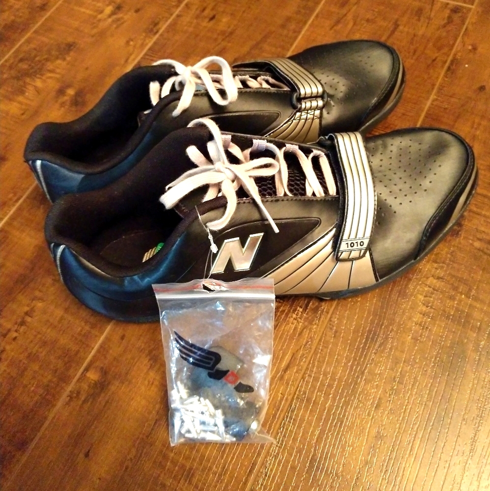 New Balance Cleats, size 12